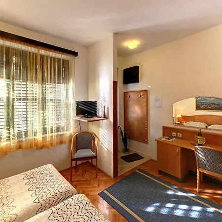 Hotel Vala